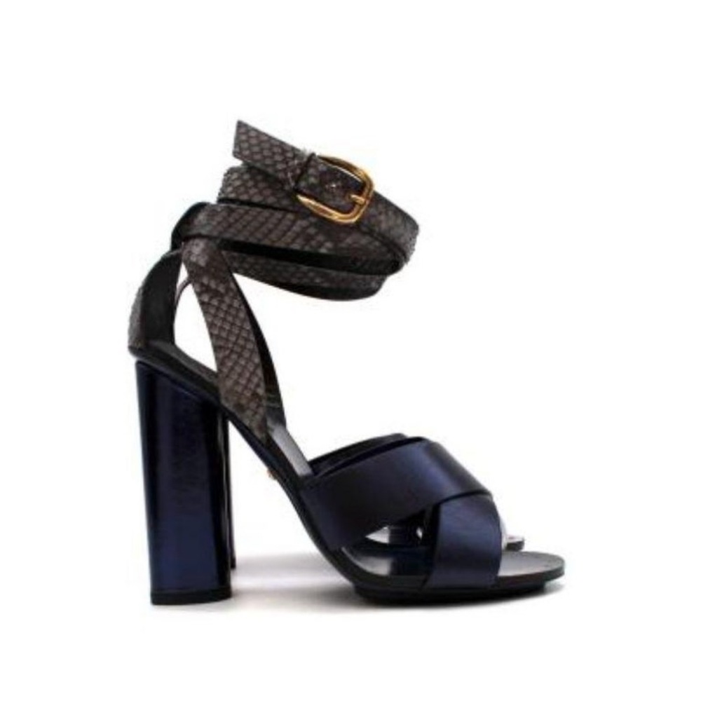 Gucci leather heels